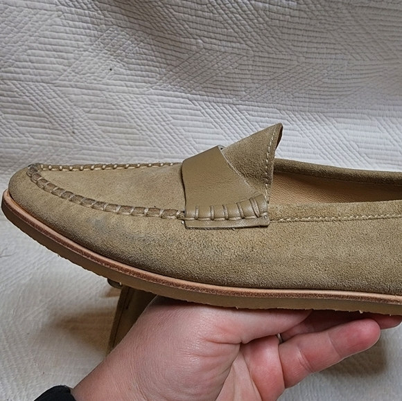 M. GEMI tan suede pointed toe loafers. Women's size 41. - Picture 6 of 16